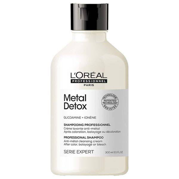 شامبو لوريال بروفيشنال ميتال ديتوكس (L'Oréal Professionnel Metal Detox) المخصص للشعر المصبوغ والتالف.
