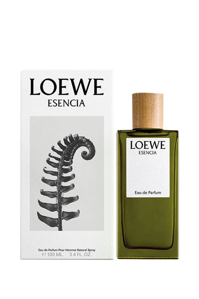 العطر هو Loewe Esencia Eau de Parfum للرجال